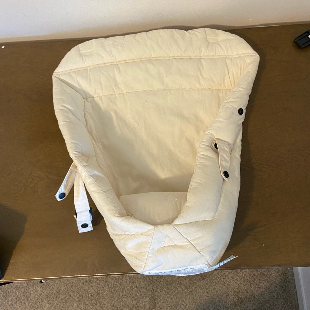 Ergobaby infant insert